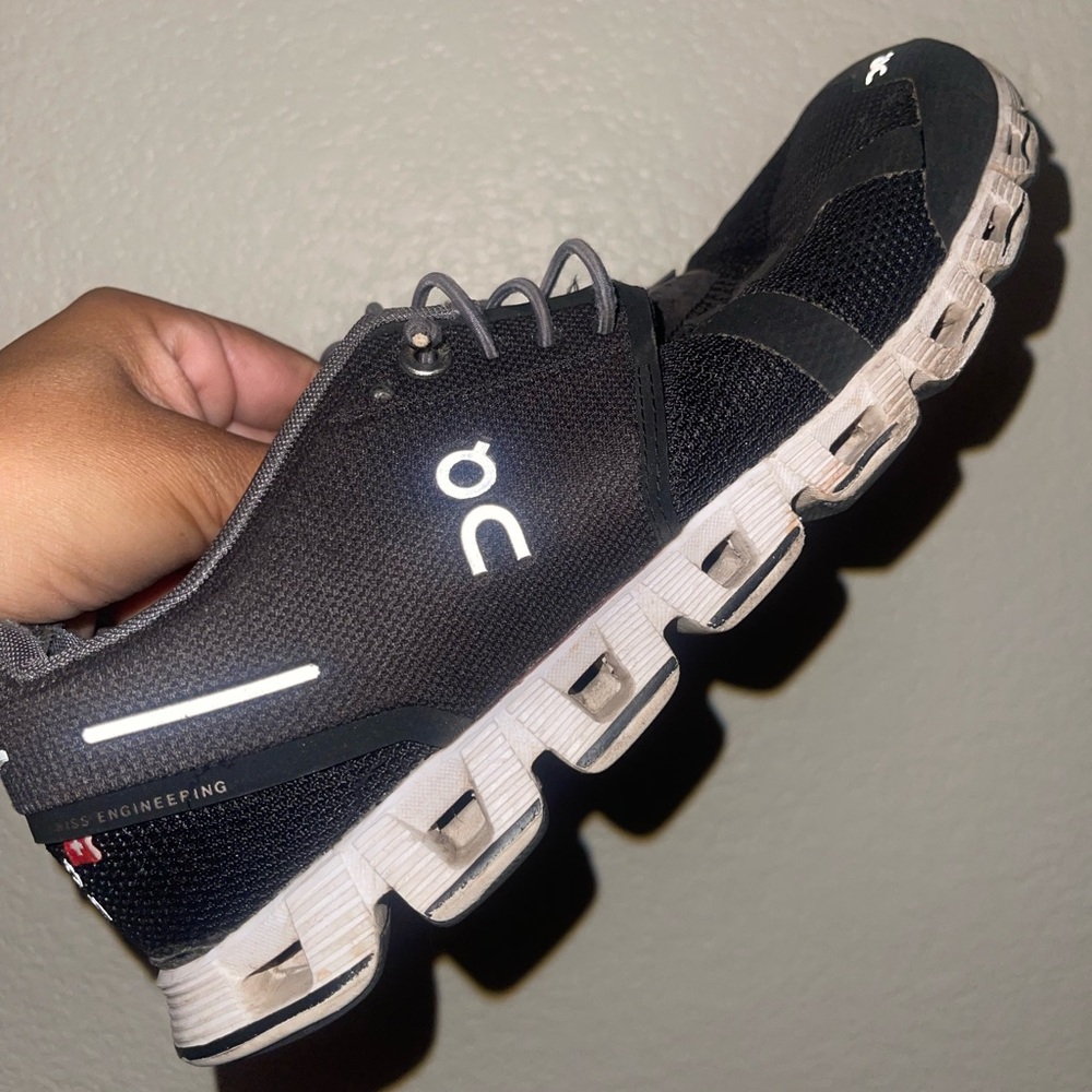 On cloud 5 athletic shoes - Picture 4 of 6
